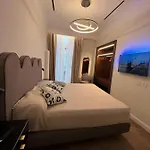 Spartahouse Apartment *